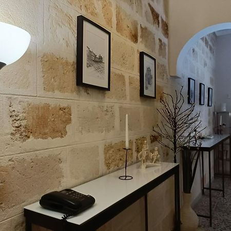 Casa Vacanza In Pieno Centro Storico Vicino Ostuni E La Riserva Di Torre Quaceto San Vito dei Normanni Exterior foto